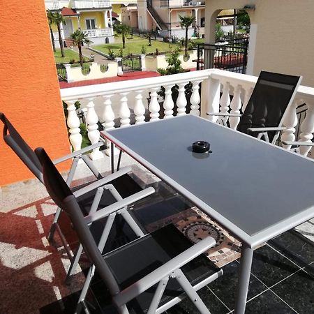Radmani Apartments Пореч Экстерьер фото