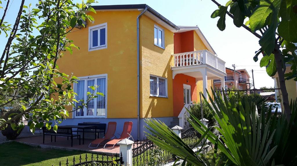Radmani Apartments Пореч Экстерьер фото